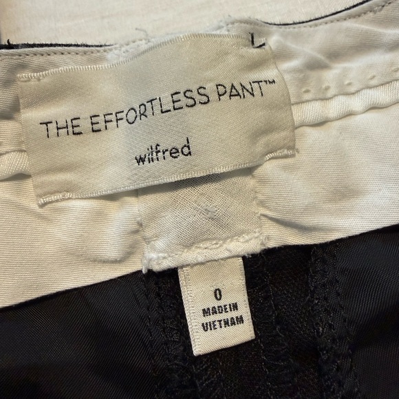 Aritzia Effortless Pants— Linen - Picture 3 of 9
